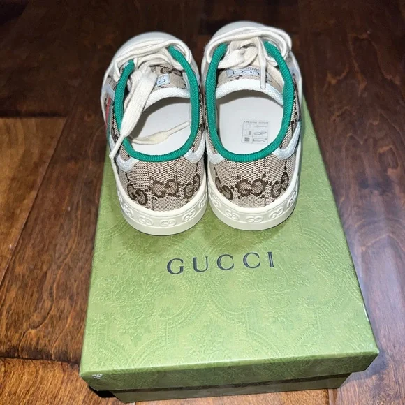 Toddler Gucci tennis sneakers 1977